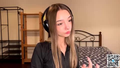 Catalina online show from 11.21.25