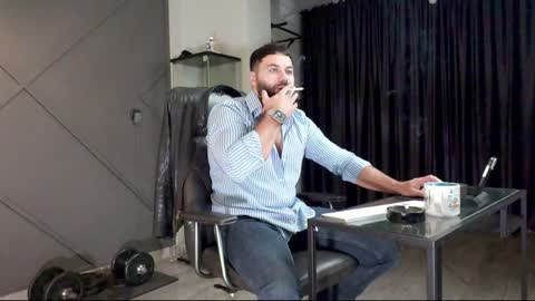 Matthew .. for short call me Matt online show from 12.23.24