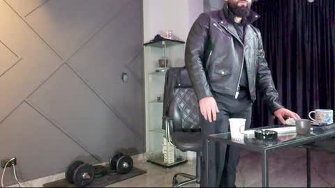 Matthew .. for short call me Matt online show from 12.29.24