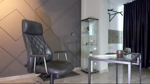 Matthew .. for short call me Matt online show from 02.08.25