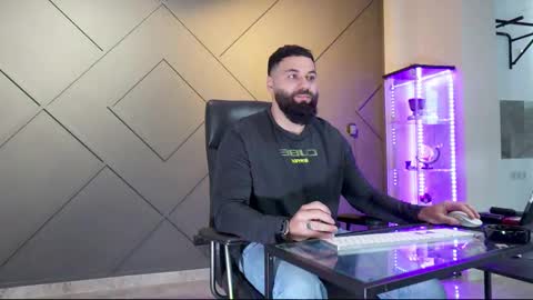 Matthew .. for short call me Matt online show from 02.27.25