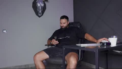 Matthew .. for short call me Matt online show from 09.14.25