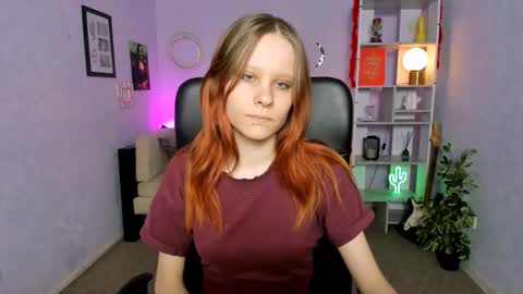 Snapshot of gloria_flower_ chatting on 03.05.26 gloria_flower_ online show from 03.05.26