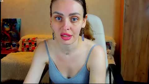 Gloria Wood online show from 07.06.26