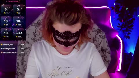 Snapshot of gloriagrays chatting on 01.11.25 gloriagrays online show from 01.11.25