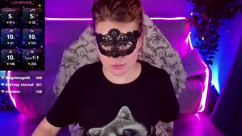 Snapshot of gloriagrays chatting on 01.24.25 gloriagrays online show from 01.24.25