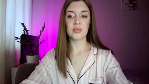 gloriashine online show from 03.31.26