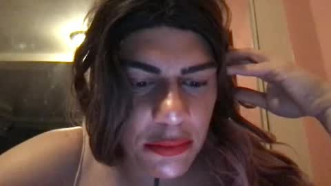 Snapshot of glow92 chatting on 09.24.25 Glow Goddess online show from 09.24.25