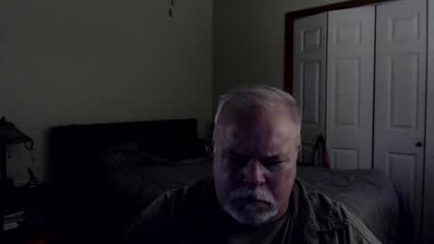 Snapshot of gmctruckguy chatting on 10.22.25 gmctruckguy online show from 10.22.25