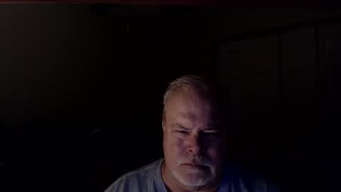 Snapshot of gmctruckguy chatting on 12.19.25 gmctruckguy online show from 12.19.25
