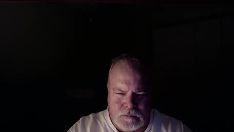 Snapshot of gmctruckguy chatting on 02.01.26 gmctruckguy online show from 02.01.26