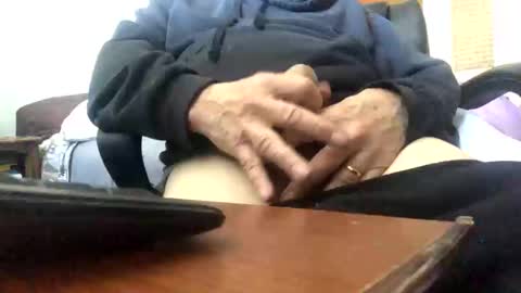 Snapshot of gngnxxx chatting on 01.28.25 gngnxxx online show from 01.28.25