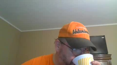 IDKIDCIDGAF online show from 02.05.26