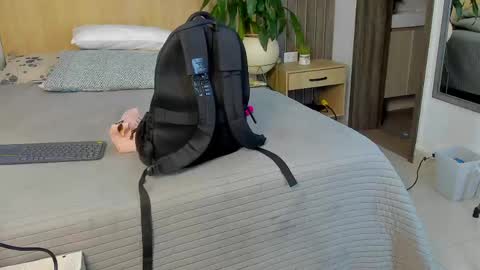Snapshot of goddess_curvyy chatting on 04.28.26 DIOSA online show from 04.28.26