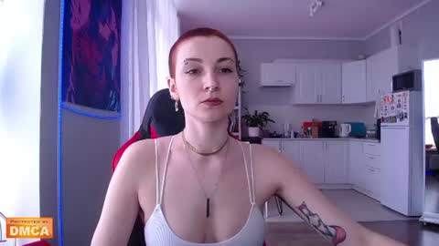 Elpis Foxter online show from 06.09.26
