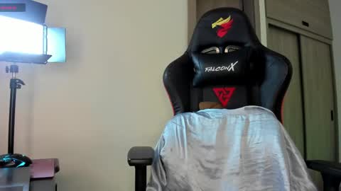 Khaleesi online show from 04.18.26