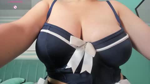 Snapshot of goddess_kianna chatting on 02.26.26 Goddess Kianna online show from 02.26.26