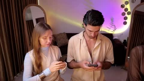   330 UTC2 girls   online show from 04.17.26