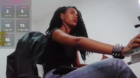 goddess_valen online show from 10.14.25