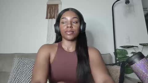 Snapshot of goddessblackk chatting on 02.11.26 Miss Raven Black online show from 02.11.26