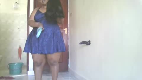 Snapshot of goddessebon chatting on 01.31.25 shasha big online show from 01.31.25