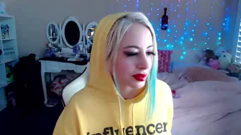Snapshot of goddesslilith chatting on 06.17.26 Goddess Lilith - 111 tks to PM online show from 06.17.26
