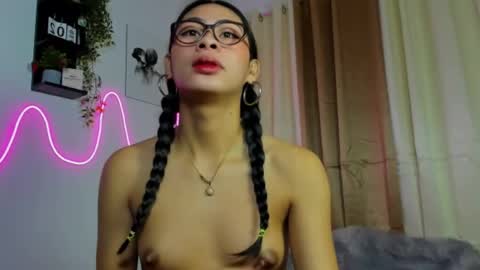 Kyla and Nian online show from 02.11.26