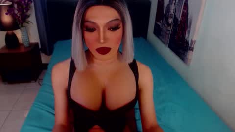 Lucy Pearl online show from 02.04.26