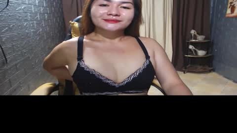 Snapshot of goddesstop chatting on 12.04.24 MASTER online show from 12.04.24