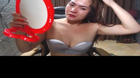 Snapshot of goddesstop chatting on 01.16.25 MASTER online show from 01.16.25