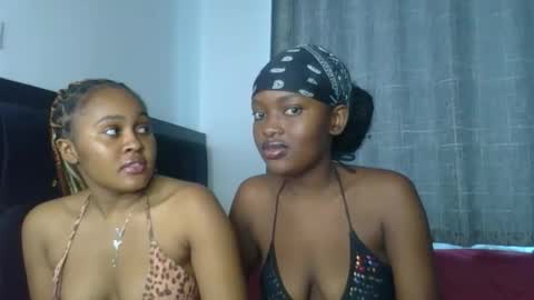 Snapshot of godess_lunah chatting on 05.13.26 godess_lunah online show from 05.13.26