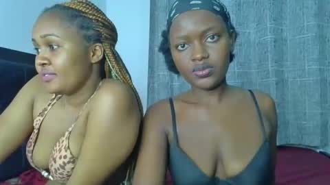 Snapshot of godess_lunah chatting on 05.18.26 godess_lunah online show from 05.18.26