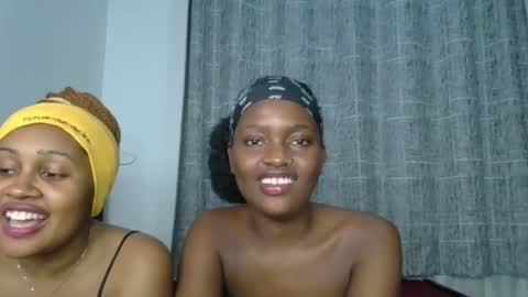 Snapshot of godess_lunah chatting on 05.25.26 godess_lunah online show from 05.25.26