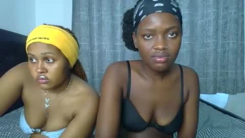 Snapshot of godess_lunah chatting on 05.27.26 godess_lunah online show from 05.27.26