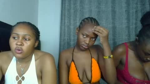 Snapshot of godess_lunah chatting on 06.13.26 godess_lunah online show from 06.13.26