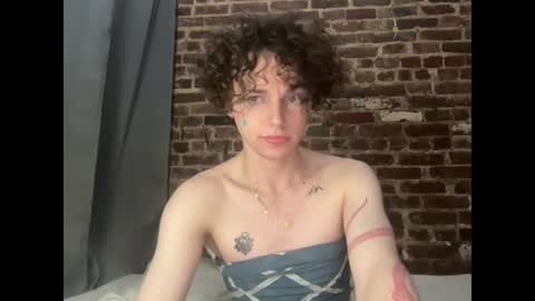 godsheshot online show from 06.13.26