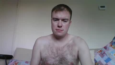 Snapshot of gogo12104 chatting on 03.04.25 jme online show from 03.04.25