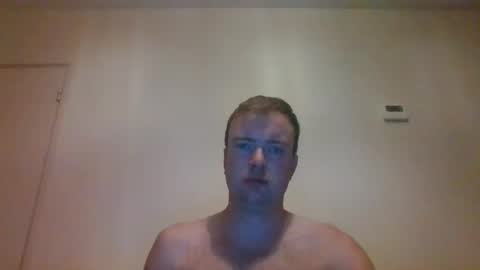 Snapshot of gogo12104 chatting on 11.19.25 jme online show from 11.19.25