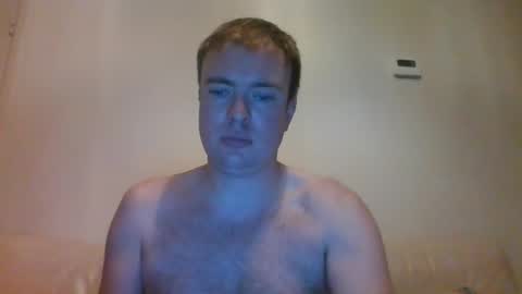 Snapshot of gogo12104 chatting on 12.01.25 jme online show from 12.01.25