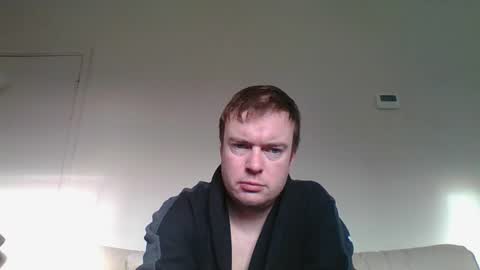 Snapshot of gogo12104 chatting on 12.22.25 jme online show from 12.22.25