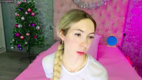 Snapshot of golden_girl__ chatting on 01.07.26 golden girl online show from 01.07.26