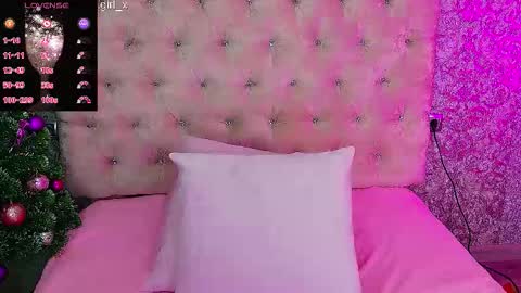 Snapshot of golden_girl__ chatting on 01.16.26 golden girl online show from 01.16.26