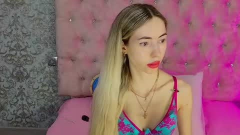 Snapshot of golden_girl__ chatting on 07.13.26 golden girl online show from 07.13.26