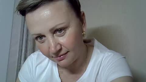 Snapshot of golden_kessie chatting on 05.05.26 golden_kessie online show from 05.05.26