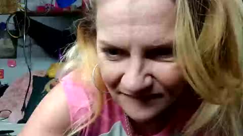 goldendoll1704 online show from 02.15.26