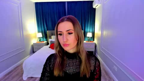 Snapshot of goldenlighte chatting on 01.18.26 Olivia online show from 01.18.26