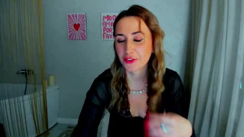 Snapshot of goldenlighte chatting on 03.02.26 Olivia online show from 03.02.26