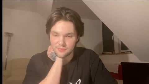 Snapshot of goldroutine chatting on 03.14.26 Vlad online show from 03.14.26