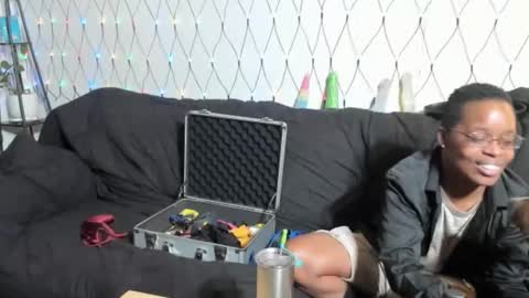 Snapshot of goldstarprincessxxx chatting on 11.20.25 Goldstar and Princess online show from 11.20.25