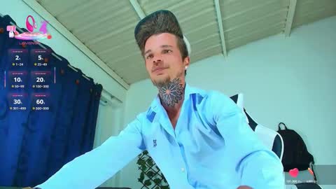 Snapshot of goldy_loyal99 chatting on 10.11.25 Goldy Loyal93 online show from 10.11.25